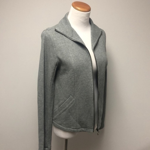 Express Gray Jacket - Picture 2 of 3